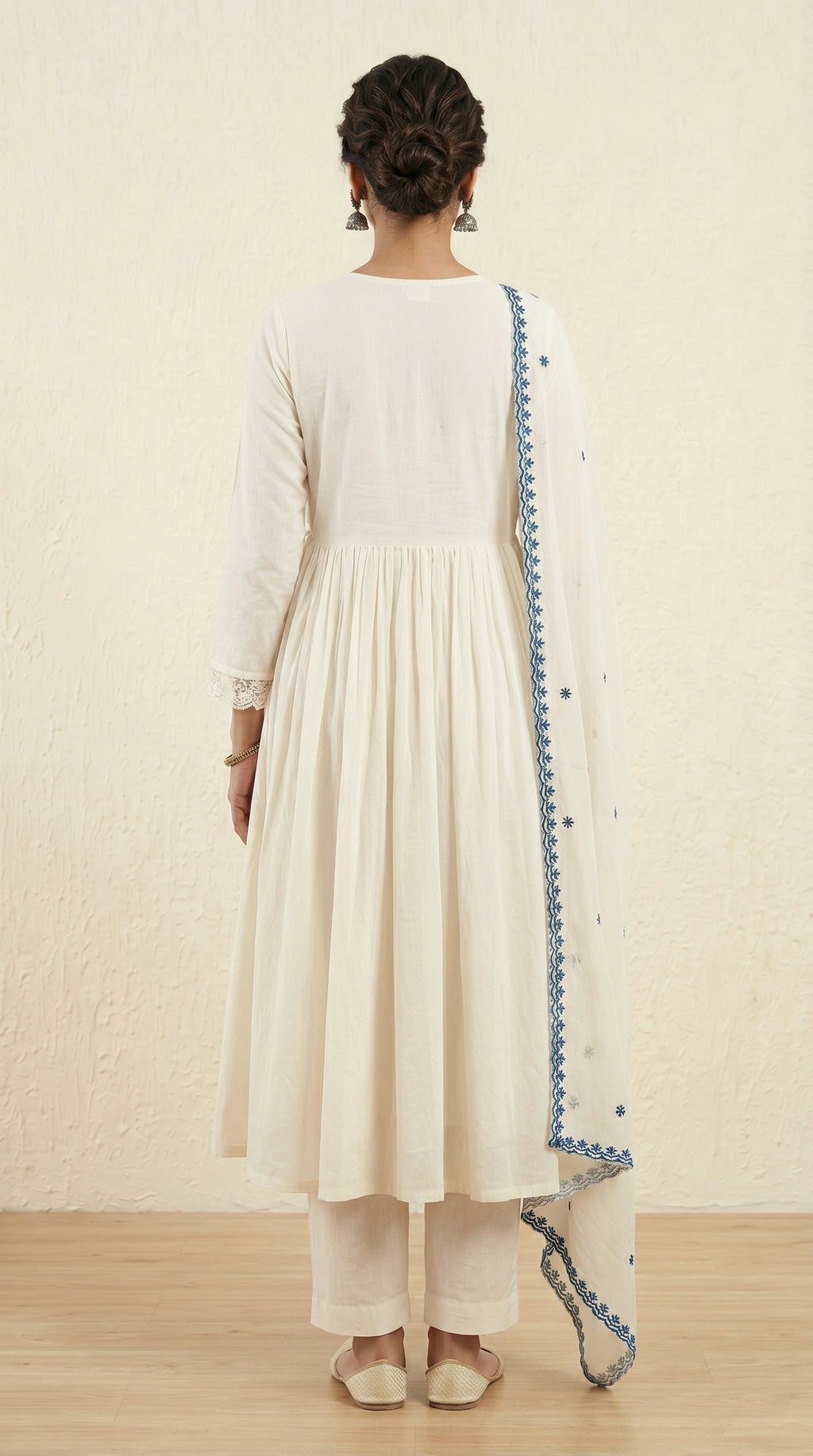 Noor Blue Embroidered Mal Cotton Kurta Set