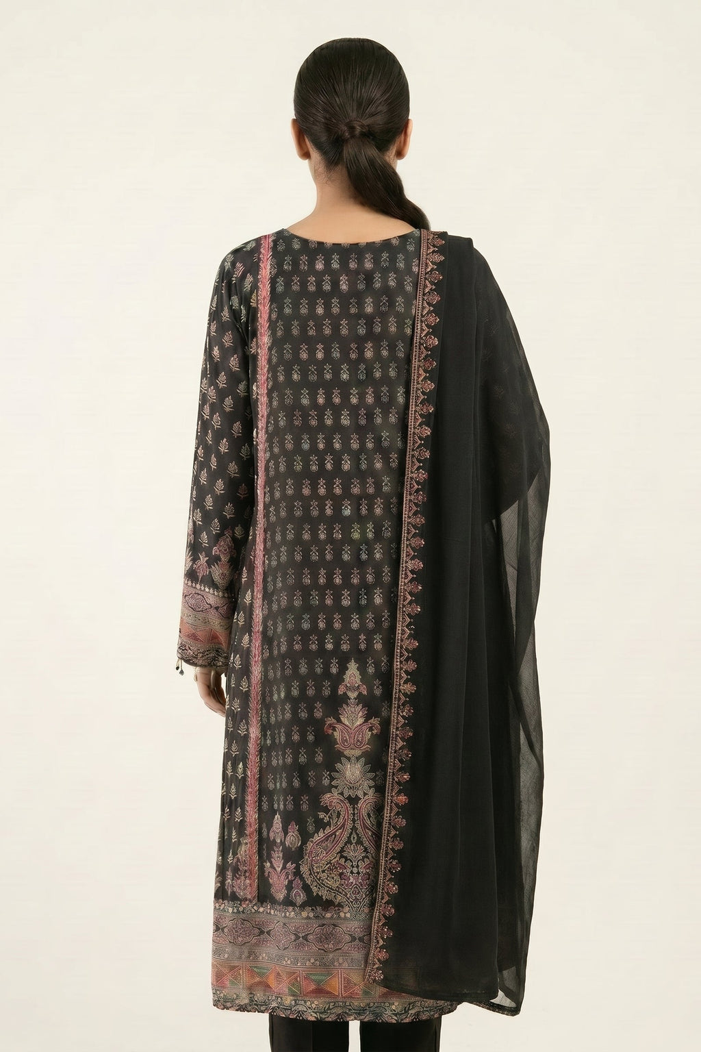 Elayna Black Crepe Kurta Set