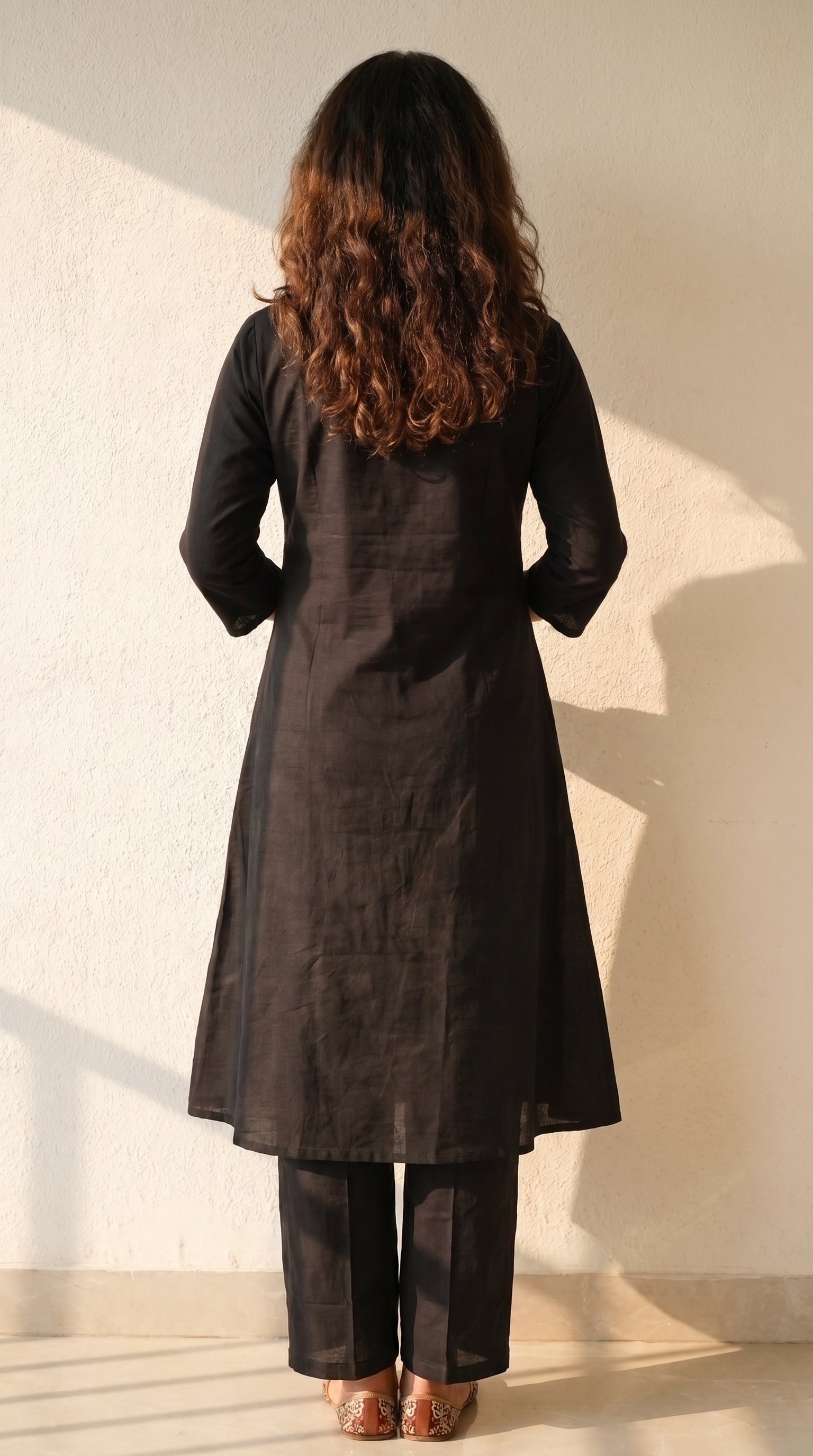 Nooré Black Cotton Elegance Kurta Set
